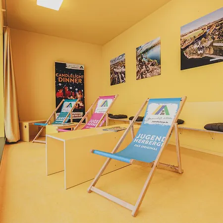 Auberge de jeunesse Djh